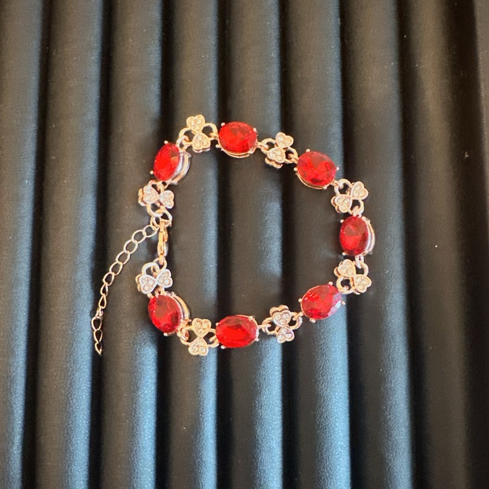 Women’s Vintage Ruby Red Gold-Plated Adjustable Bracelet Classic Style